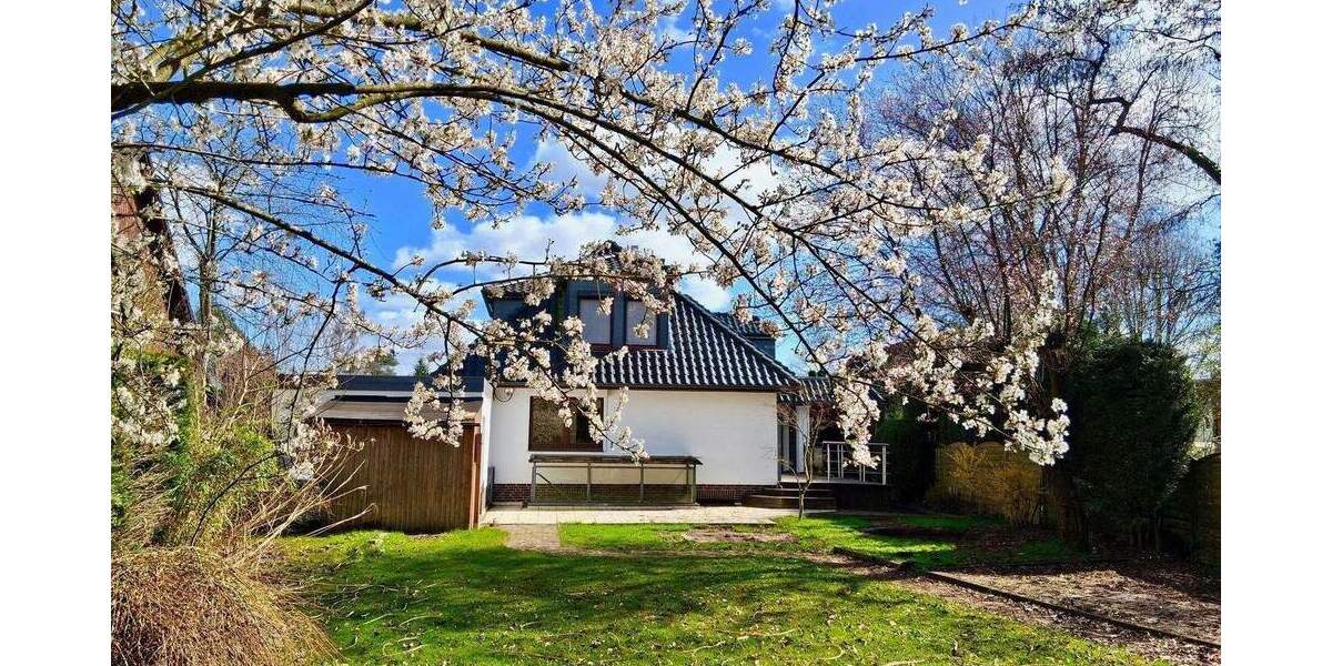 Mehrfamilienhaus, Wohnhaus Hamburg Niendorf - 8 Zimmer, 210 m&sup2;, 1.150.000&euro; | Angebot:26217831