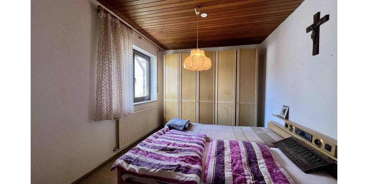 Einfamilienhaus Erlangen Büchenbach - 6 Zimmer, 131 m&sup2;, 680.000&euro; | Angebot:26377175