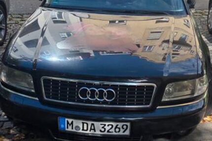 Audi A8 210.000 km 7.000 &euro; München 80637