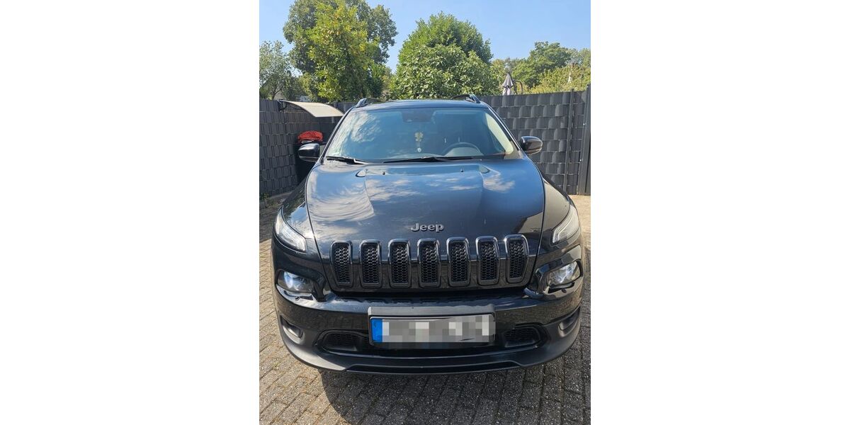 Jeep Cherokee 205.000 km 15.999 &euro; Mönchengladbach 41061