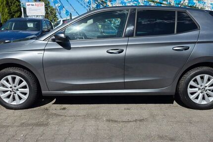 Skoda Fabia 91.945 km 14.450 &euro; Königs Wusterhausen - OT Niederlehme 15713