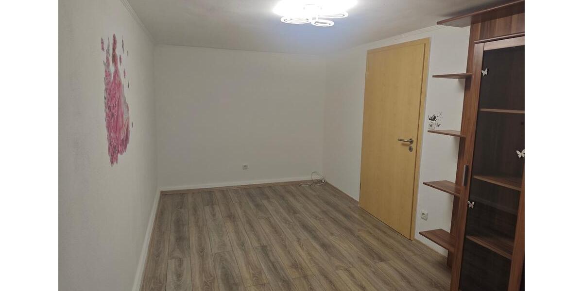 Reihenhaus Vilshofen an der Donau - 11 Zimmer, 93 m&sup2;, 225.000&euro; | Angebot:26321956