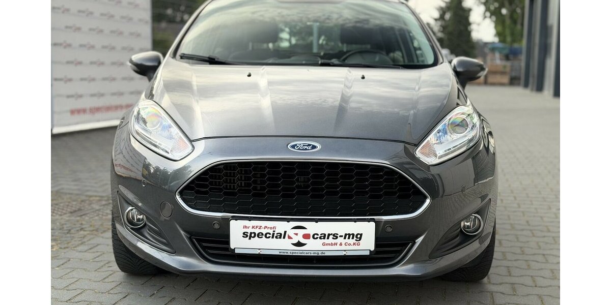 Ford Fiesta Celebration / Automatik / Klima 59.900 km 10.990 &euro; Mönchengladbach 41066