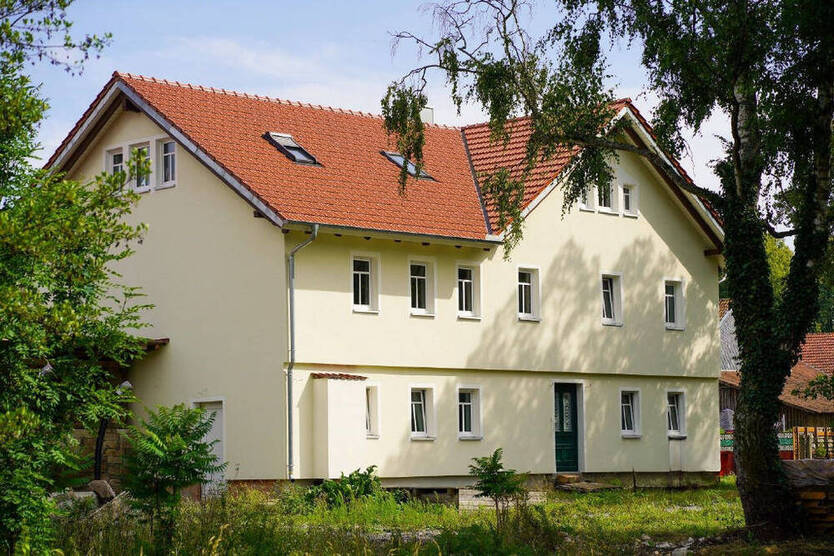 Historisches Anwesen mit großem Gestaltungsspielraum in Hellingen