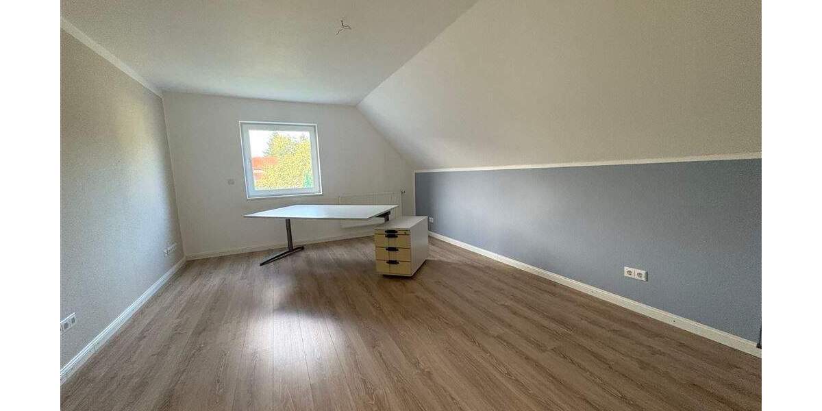Einfamilienhaus Bordesholm - 7 Zimmer, 185 m&sup2;, 589.000&euro; | Angebot:25835109