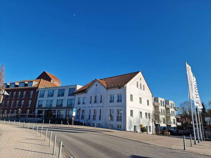Wohnung zum Mieten in Reinfeld 458,69 € 65.59 m²