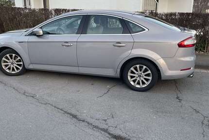 Ford Mondeo 105.000 km 8.500 &euro; Gummersbach 51647