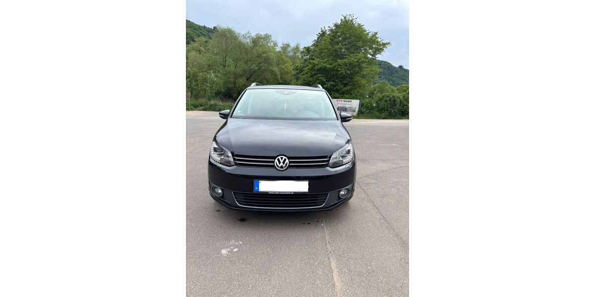 VW Touran 292.000 km 7.400 &euro; Blankenrath 56865