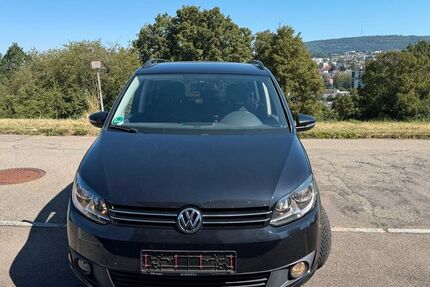 VW Touran 215.000 km 7.900 &euro; Aalen 73431