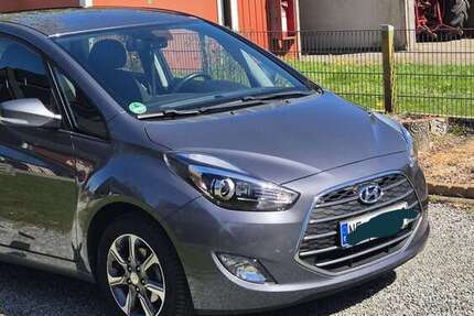 Hyundai iX20 39.500 km 12.500 &euro; Bordelum 25852