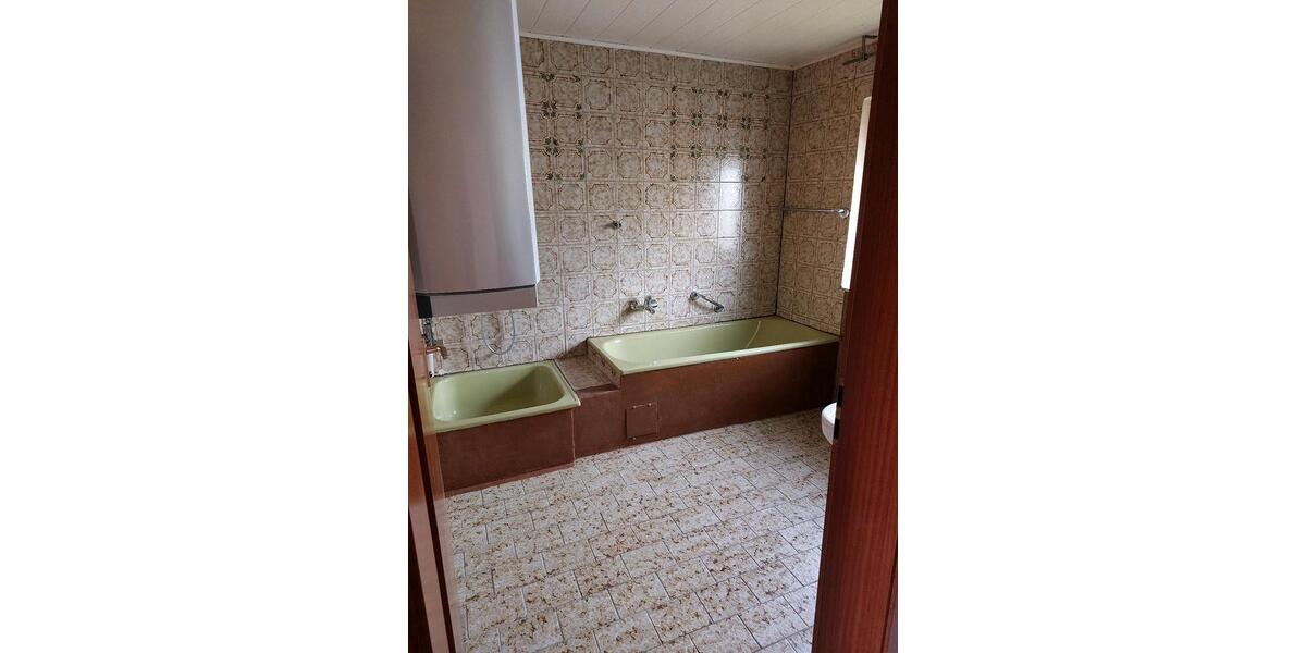Etagenwohnung Oberrot - 4.5 Zimmer, 105 m&sup2;, 220.000&euro; | Angebot:26986034