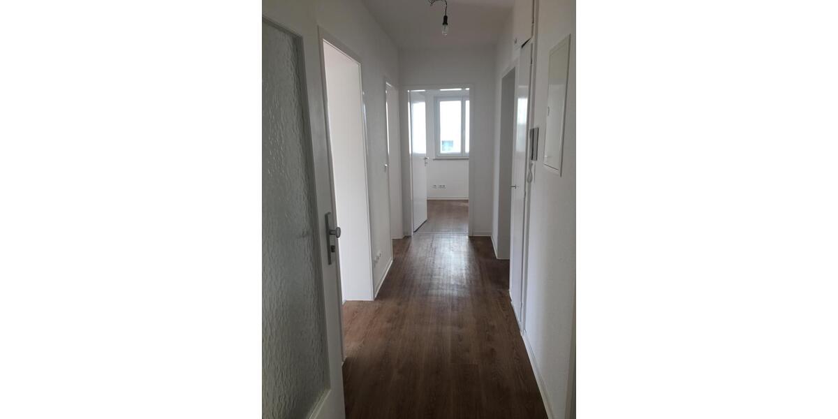 Etagenwohnung Esslingen am Neckar Brühl - 3 Zimmer, 60 m&sup2;, 645&euro; | Angebot:25444743