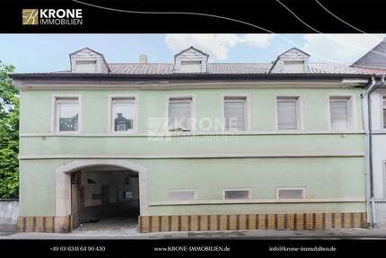 Haus zum Kaufen in Neustadt an der Weinstraße 730.000 € 280 m²