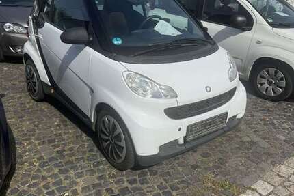 Smart forTwo 93.000 km 4.699 &euro; Freiburg 79111