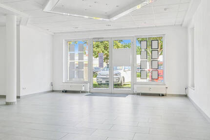 +++Barrierefreies Miet-Gewerbe mit Schaufenstern & hervorragender Lage in Neustadt (Sa)!+++ zimmer