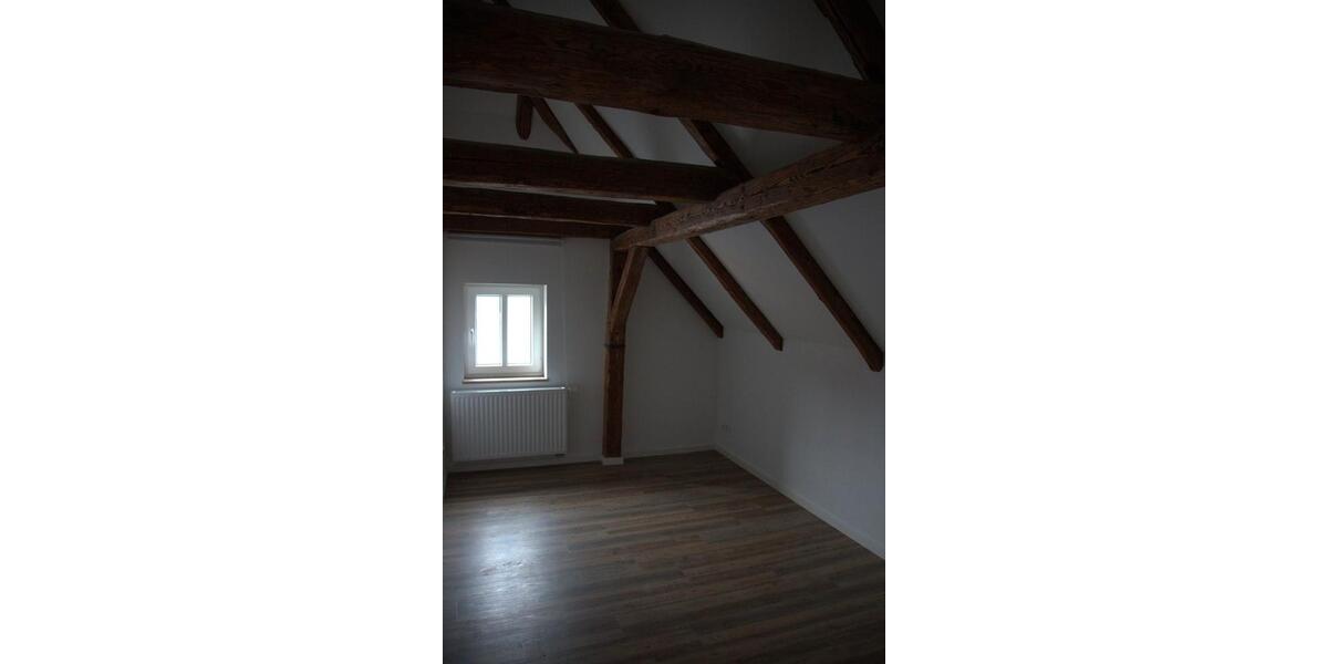 Maisonettenwohnung Windischeschenbach - 4 Zimmer, 136 m&sup2;, 1.290&euro; | Angebot:26300298