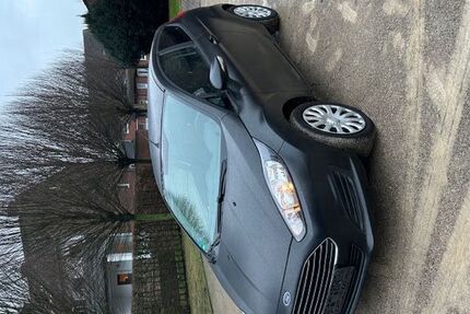 Ford Fiesta 78.000 km 9.950 &euro; Marl 45768