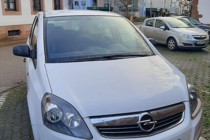 Opel Zafira 164.500 km 2.900 € Kaiserslautern 67657