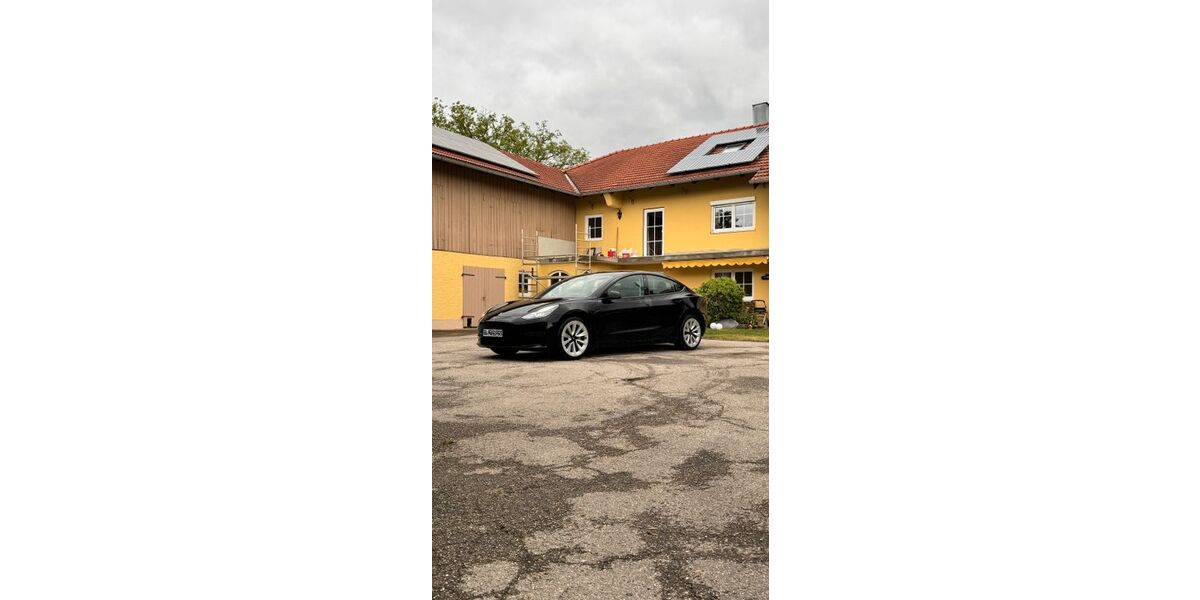 Tesla Model 3 14.650 km 33.990 &euro; Babensham 83547
