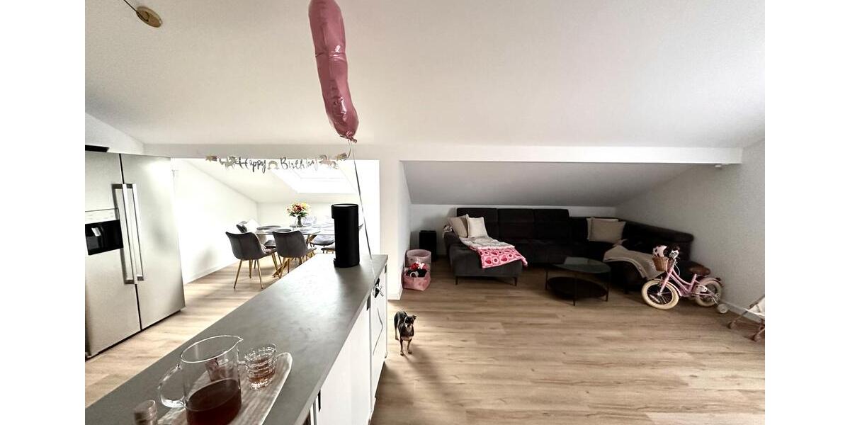 Etagenwohnung Ergolding - 4.5 Zimmer, 100 m&sup2;, 1.390&euro; | Angebot:24679880