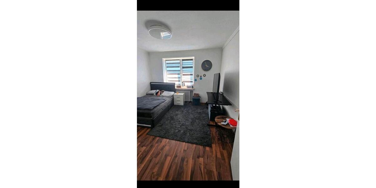 Einfamilienhaus Bad Driburg - 8 Zimmer, 220 m&sup2;, 290.000&euro; | Angebot:27125373