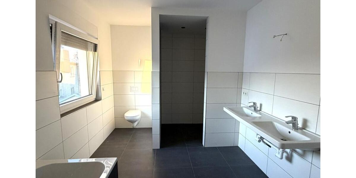 Einfamilienhaus Panketal - 5 Zimmer, 170 m&sup2;, 2.890&euro; | Angebot:25646798