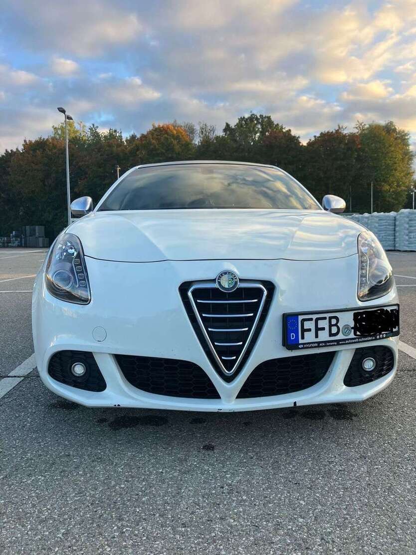 Alfa Romeo Giulietta 185.000 km 9.990 € Landsberied 82290