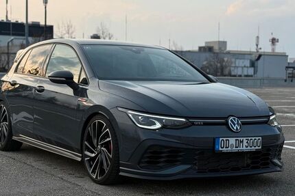 VW Golf 39.800 km 34.990 &euro; Unterföhring 85774