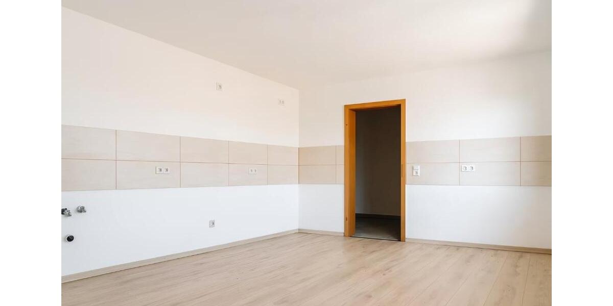 Etagenwohnung Mühlhausen (Thüringen) - 4 Zimmer, 120 m&sup2;, 800&euro; | Angebot:26564479