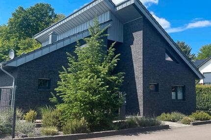 Haus Cloppenburg - 5 Zimmer, 145 m&sup2;, 549.000&euro; | Angebot:25397544