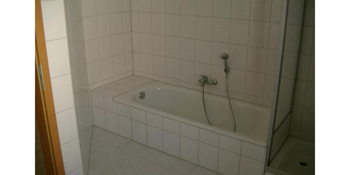 Etagenwohnung Würzburg Dürrbachau - 3 Zimmer, 70 m&sup2;, 283.900&euro; | Angebot:26855949