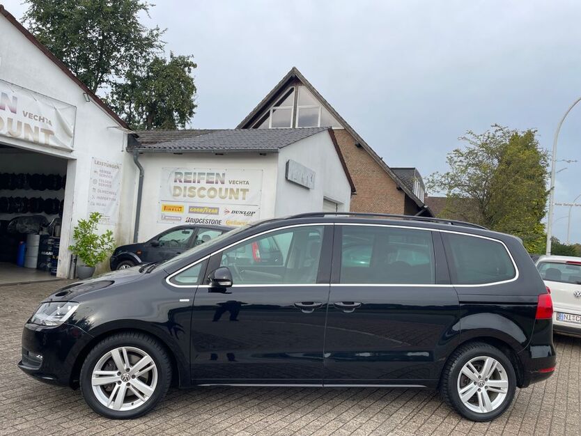 VW Sharan 153.986 km 9.555 € Vechta 49377