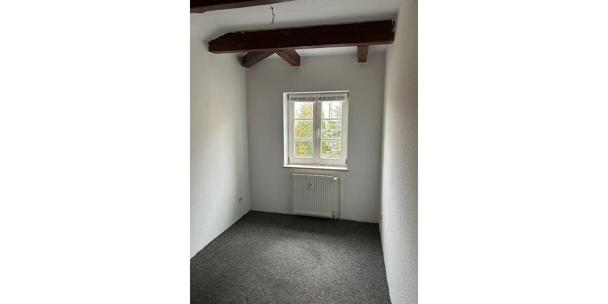 Dachgeschoßwohnung Brüel - 3 Zimmer, 59 m&sup2;, 475&euro; | Angebot:26113305