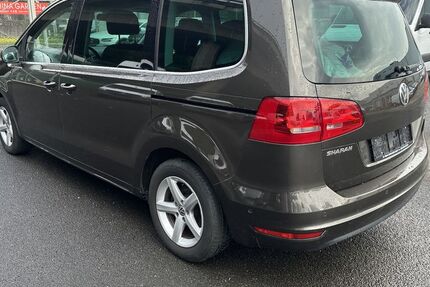 VW Sharan 233.669 km 6.200 € Mainz 55122
