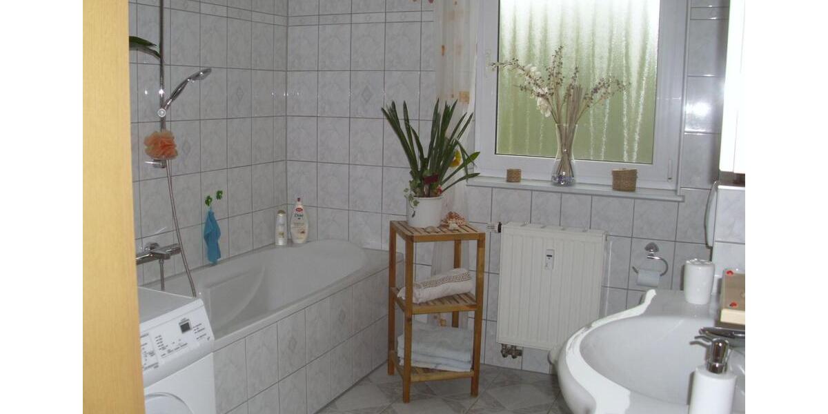 Etagenwohnung Elsteraue - 4 Zimmer, 82 m&sup2;, 90.000&euro; | Angebot:25309541