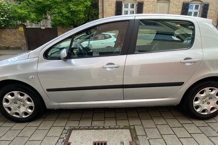 Peugeot 307 116.000 km 2.350 &euro; Mannheim 68199