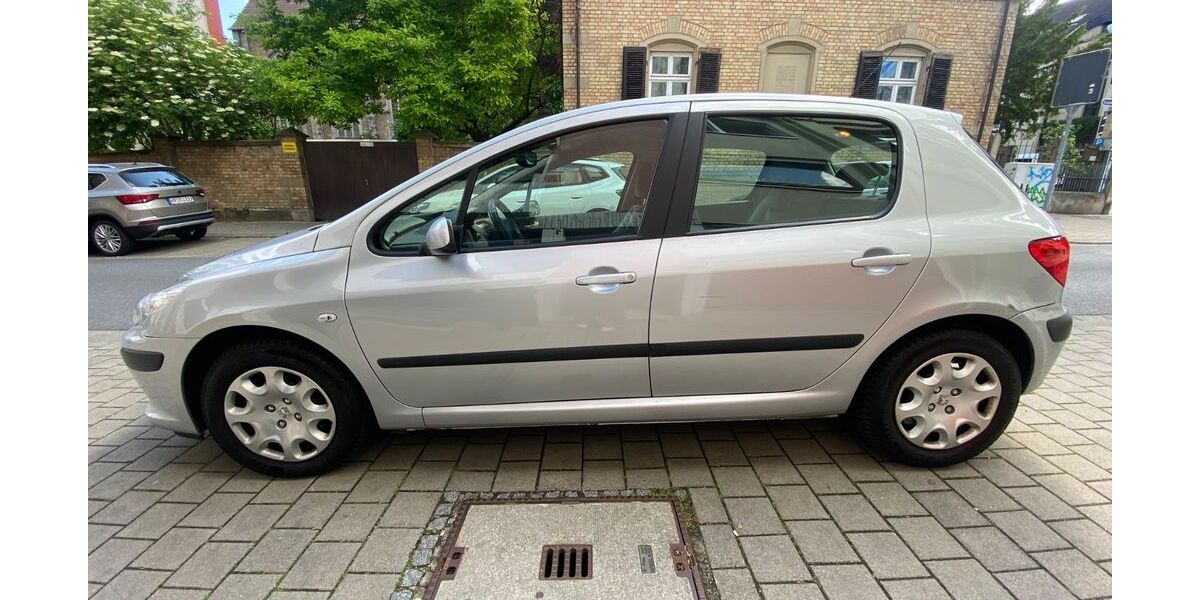 Peugeot 307 116.000 km 2.350 &euro; Mannheim 68199