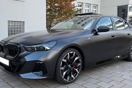 BMW 550 29.801 km 67.950 &euro; Frankfurt am Main 65933