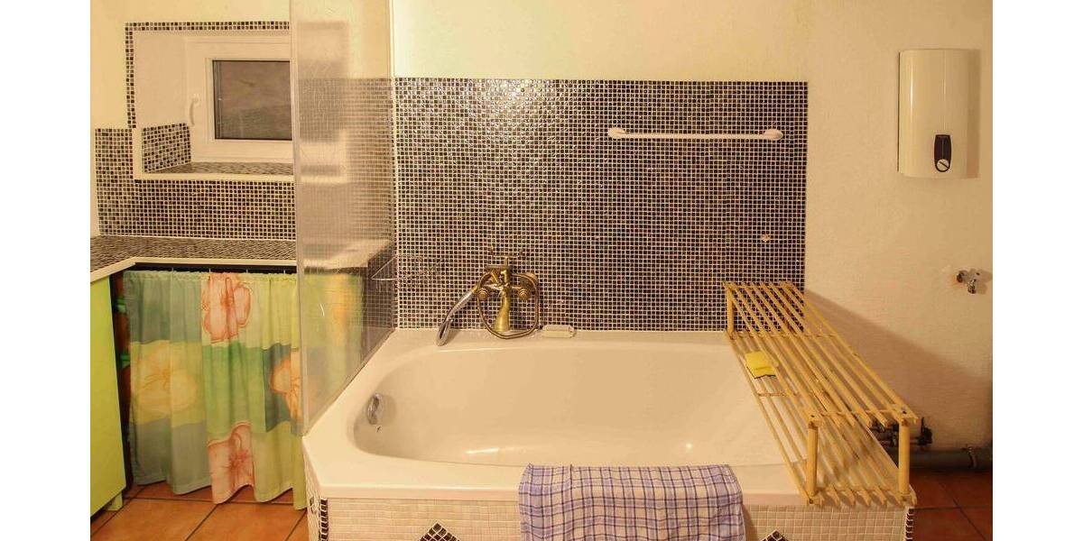 Reihenmittelhaus Zwickau Schedewitz - 3 Zimmer, 80 m&sup2;, 76.000&euro; | Angebot:26584848