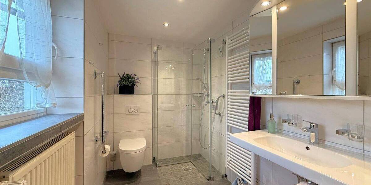 Bungalow Engen - 5 Zimmer, 110 m&sup2;, 498.000&euro; | Angebot:25667462