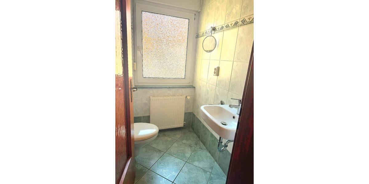 Reihenhaus Eisenhüttenstadt - 6 Zimmer, 161 m&sup2;, 319.000&euro; | Angebot:26763239