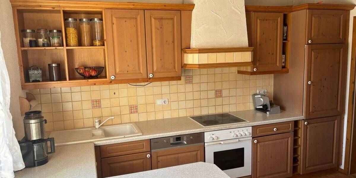 Mehrfamilienhaus, Wohnhaus Adelsdorf - 7 Zimmer, 176 m&sup2;, 611.000&euro; | Angebot:26807099