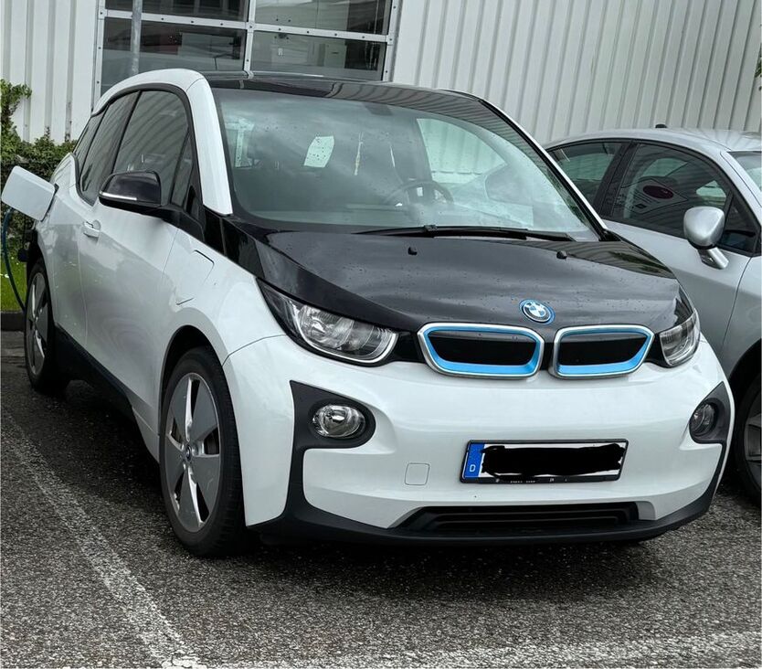 BMW i3 87.400 km 12.400 € Sinsheim 74889
