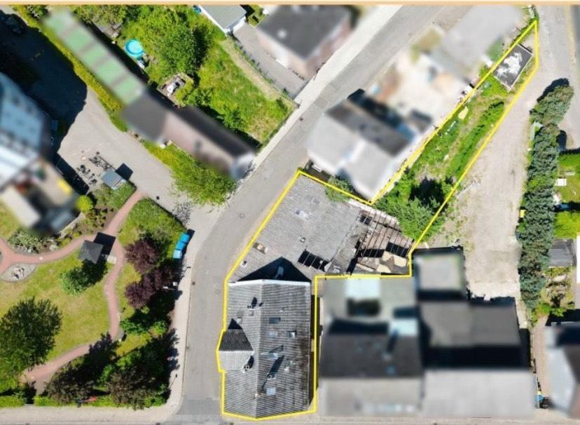 All Inklusive Paket, 3 Wohneinheiten+ 2 Gewerbeeinheiten+Bauplatz