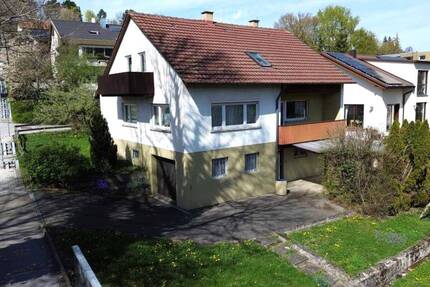 Haus Pfullingen - 6 Zimmer, 143 m&sup2;, 565.000&euro; | Angebot:26674169