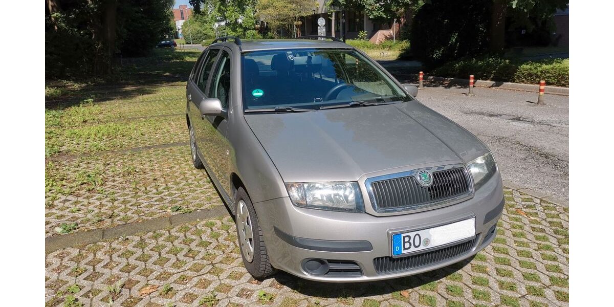 Skoda Fabia 220.500 km 750 &euro; Bochum 44789