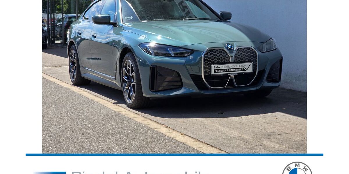 BMW i4 26.399 km 52.990 &euro; Dinslaken 46535