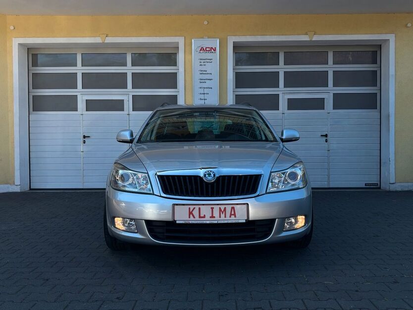 Skoda Octavia 199.562 km 3.990 € Diez 65582