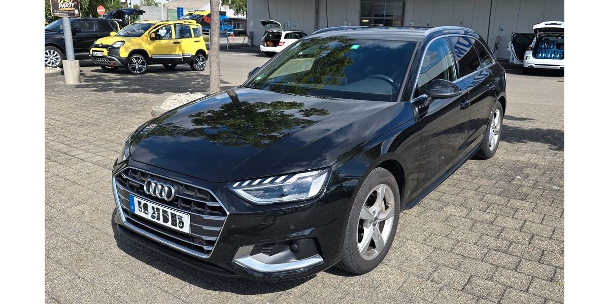 Audi A4 103.832 km 23.900 &euro; Villingen-Schwenningen 78050