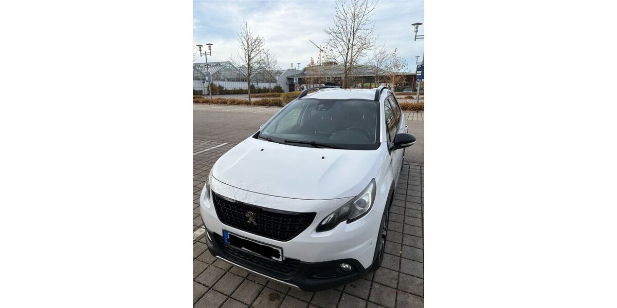 Peugeot 2008 123.000 km 10.400 &euro; München 81377